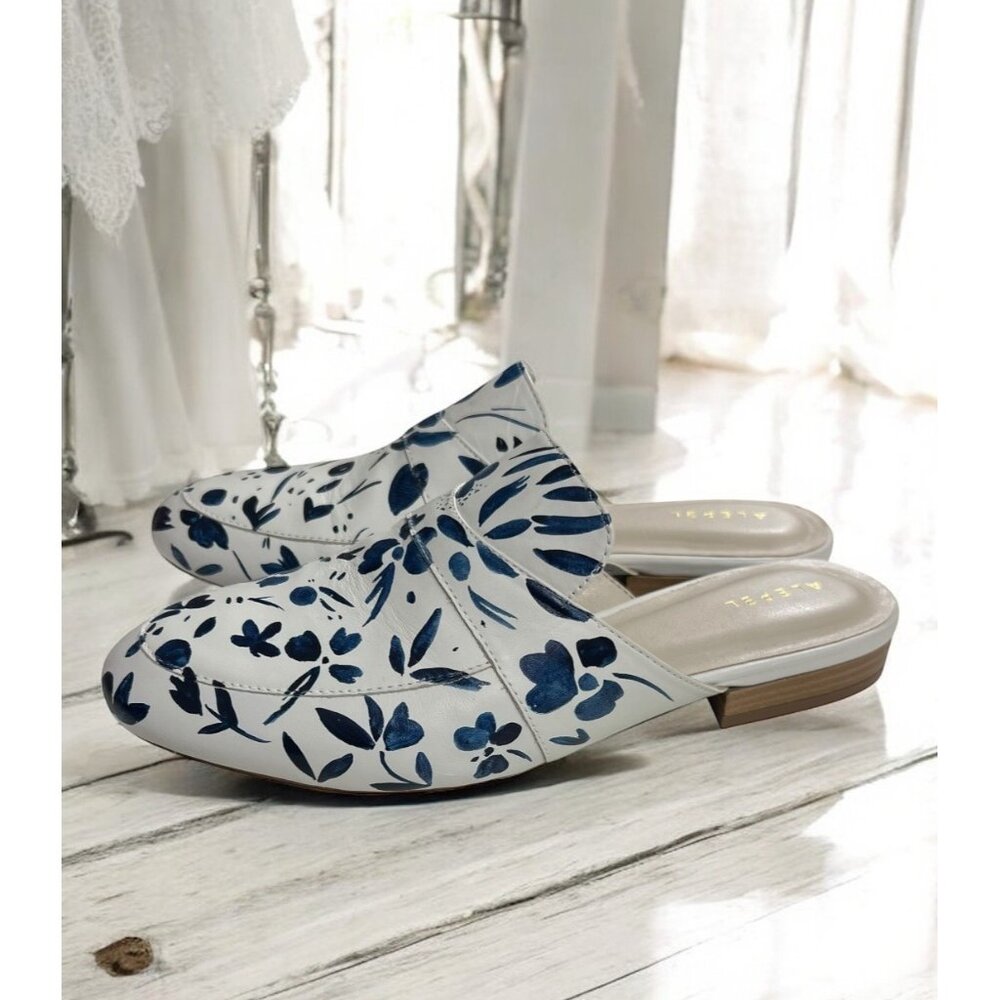 Alepel White & Blue Leather Hand Painted Floral‎ Slide Sandals Mules Size 8